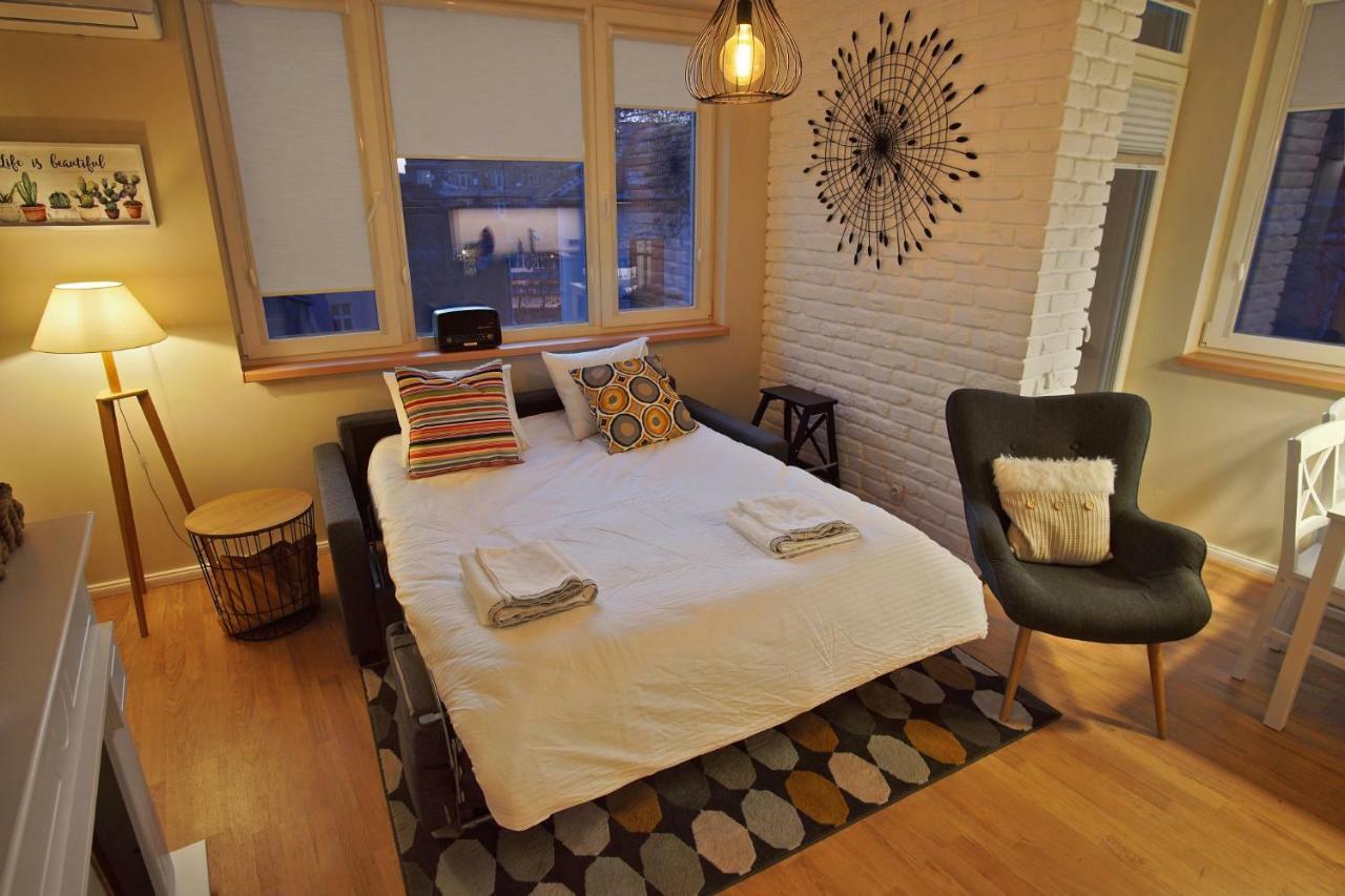 Apartment Audrey By Sofiaspot - Central, Metro To Airport Exterior foto