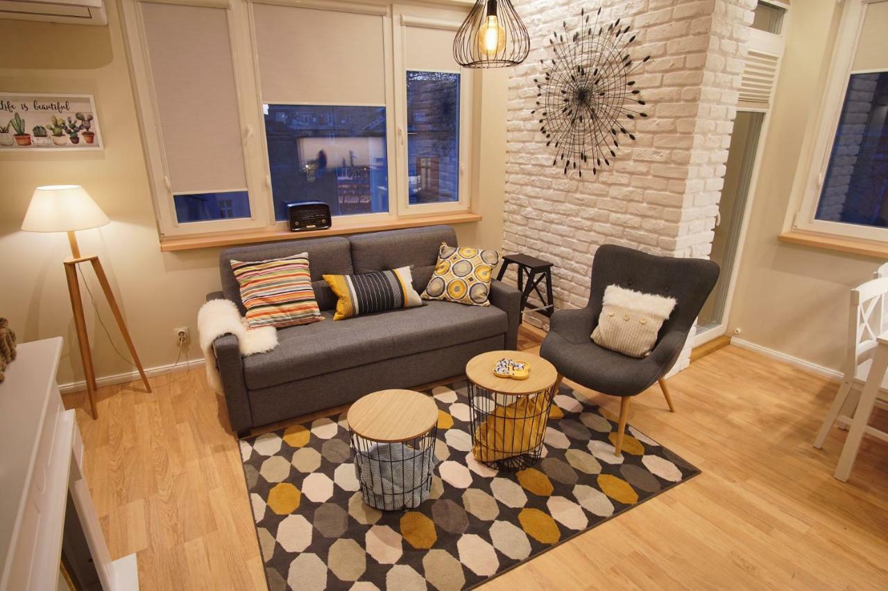 Apartment Audrey By Sofiaspot - Central, Metro To Airport Exterior foto